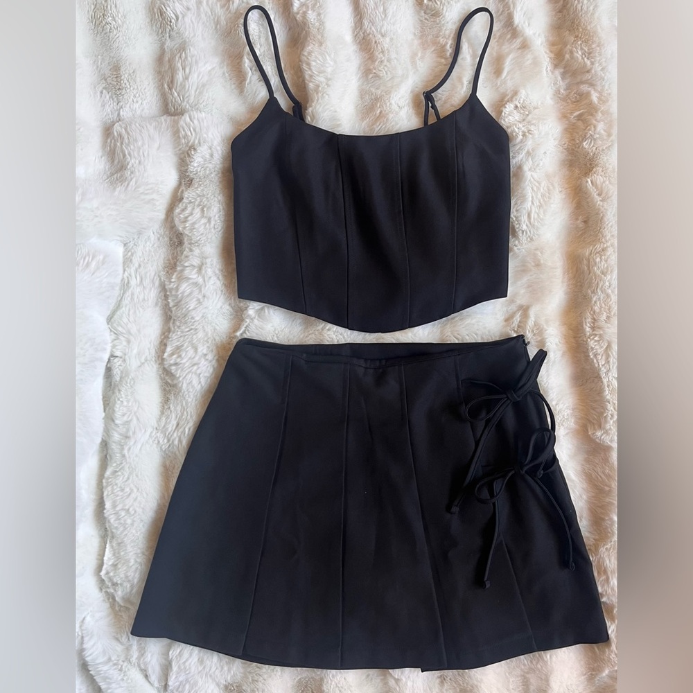 No Boundaries Black Two-Piece Skirt Set with Side Tie